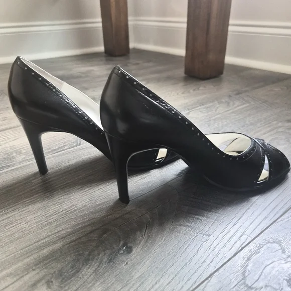 Apostrophe Black Leather Peep Toe Heels - Perforated Detail - 7.5M - Picture 5 of 6
